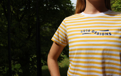 Premium Female Curve Tee